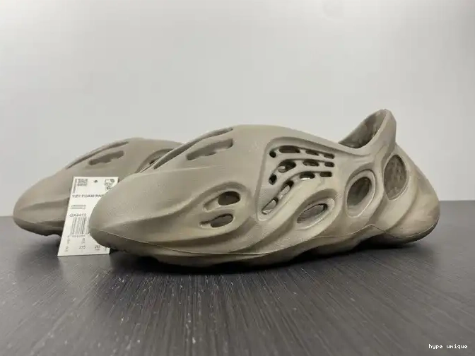 hype Adidas GX4472 Sage Foam RNNR Yeezy Stone 0601